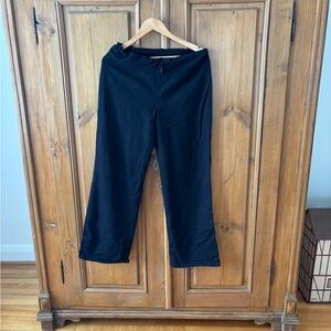 lululemon athletica Women’s Black wider legged leggings.